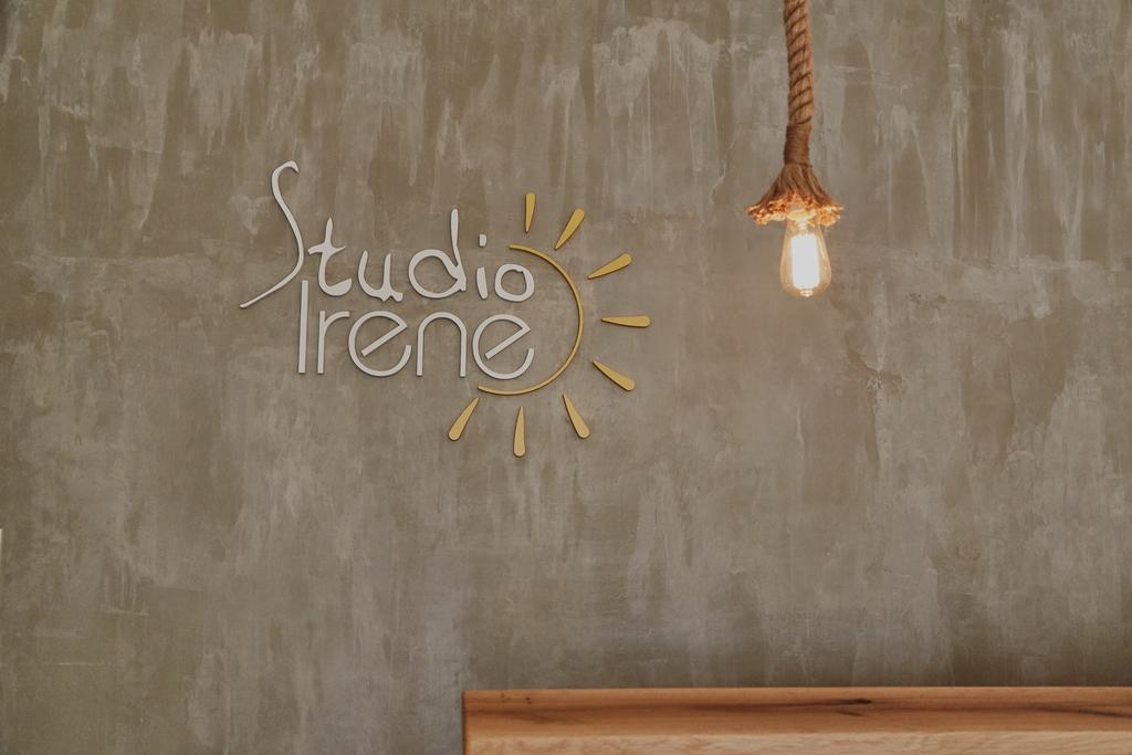 Áyios Pétros Irene Studios מראה חיצוני תמונה
